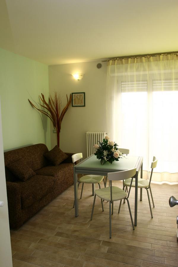 Residence La Dolce Vita Rimini Buitenkant foto